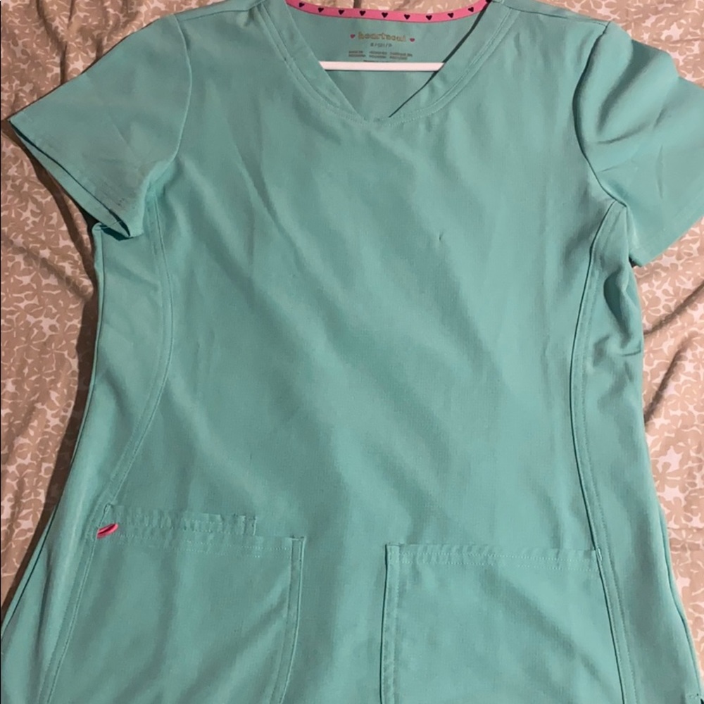 Heartsoul 2 pocket aqua scrub top
